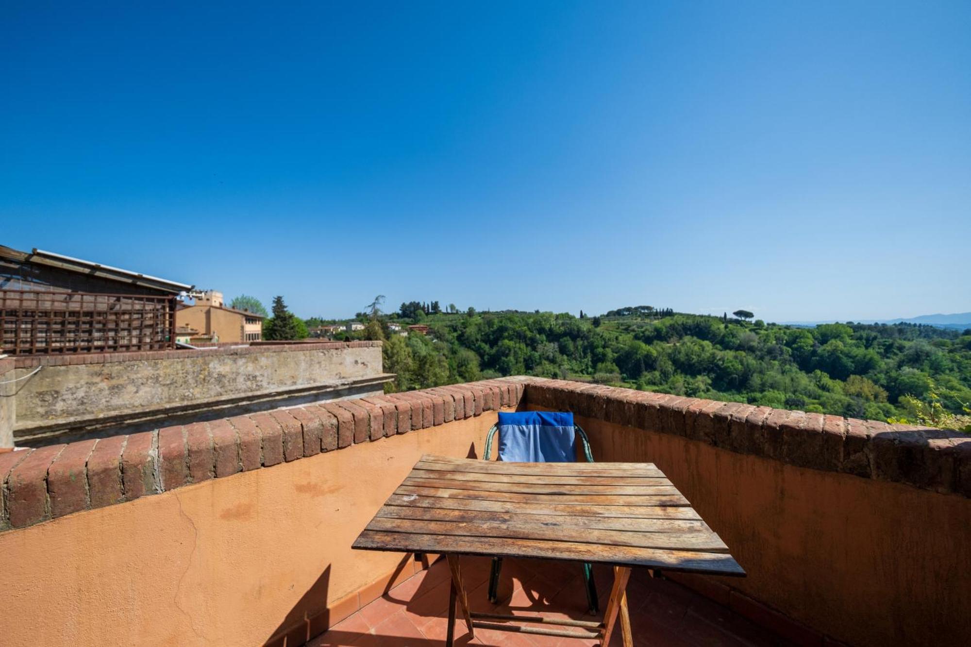 Antica Dimora Leones Bed & Breakfast Palaia Exterior photo